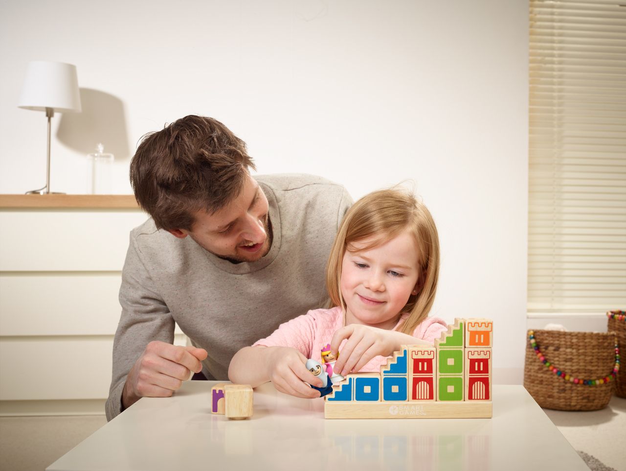 SmartGames Camelot Jr. Puzzle Game