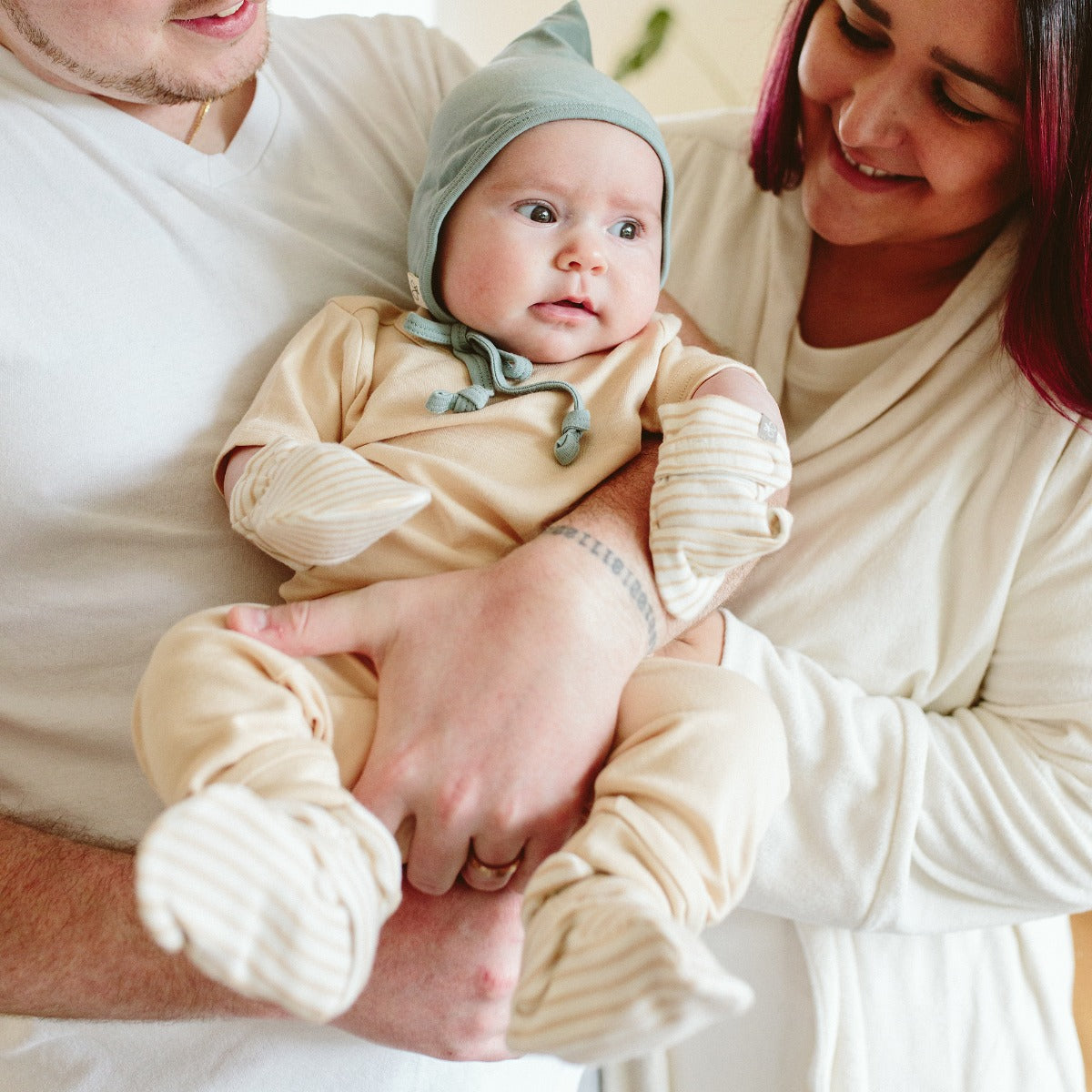 Goumi x Pupsik Bamboo Stay On Mitts – Dune Stripe (2 Sizes)