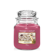Yankee Candle Medium Jar Candle (14.5oz) - Merry Berry