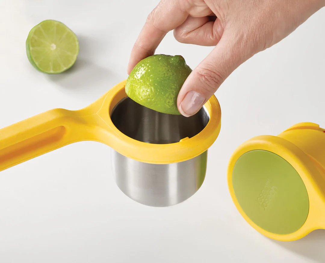 Joseph Joseph Helix Yellow Citrus Juicer