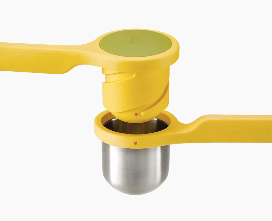 Joseph Joseph Helix Yellow Citrus Juicer