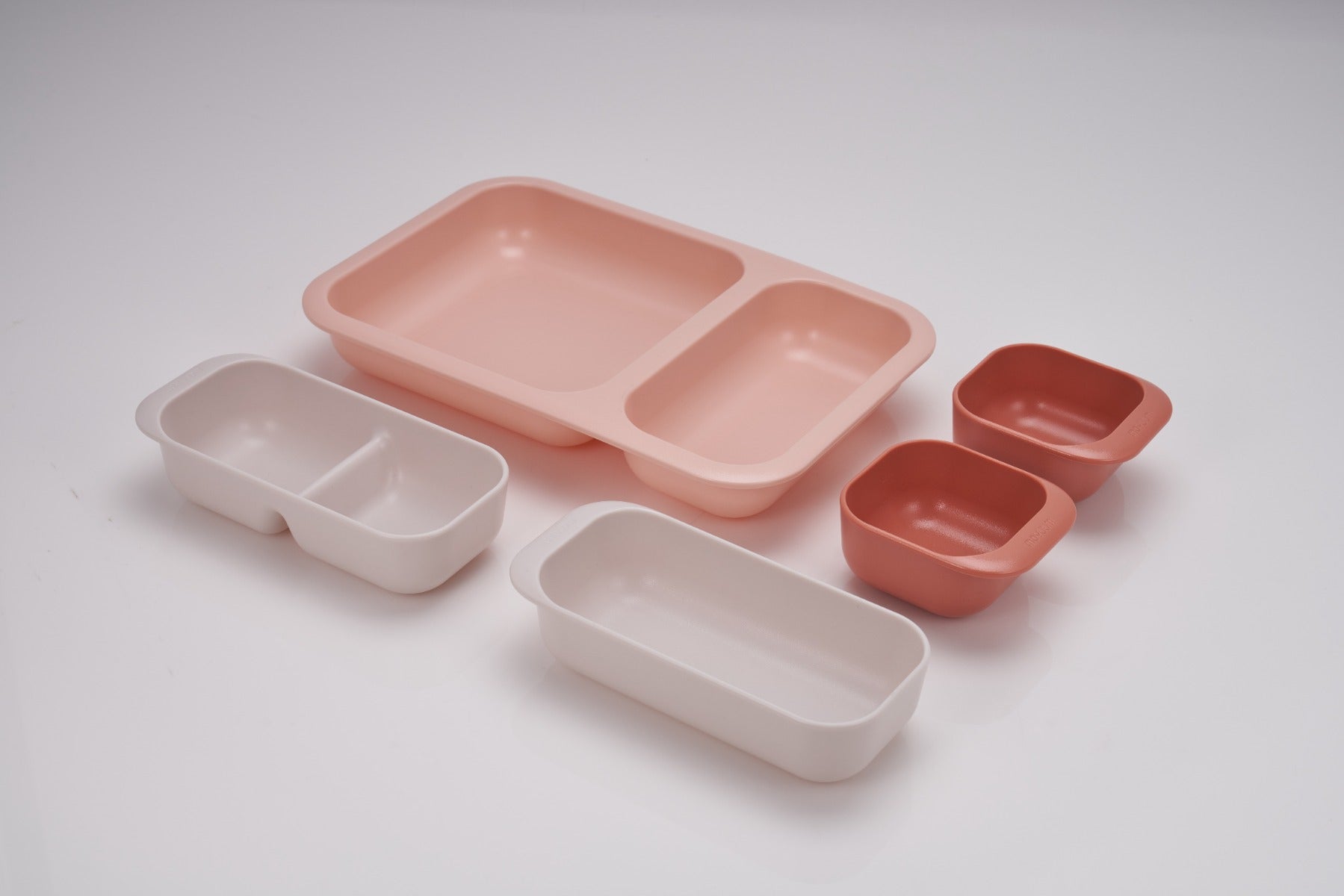 Moyuum Multi Divider Baby Food Plate Tray (3 Colors) - Pupsik Singapore