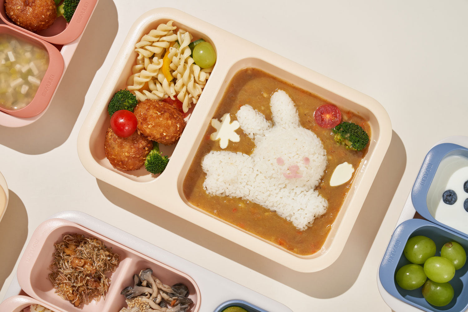 Moyuum Multi Divider Baby Food Plate Tray (3 Colors)