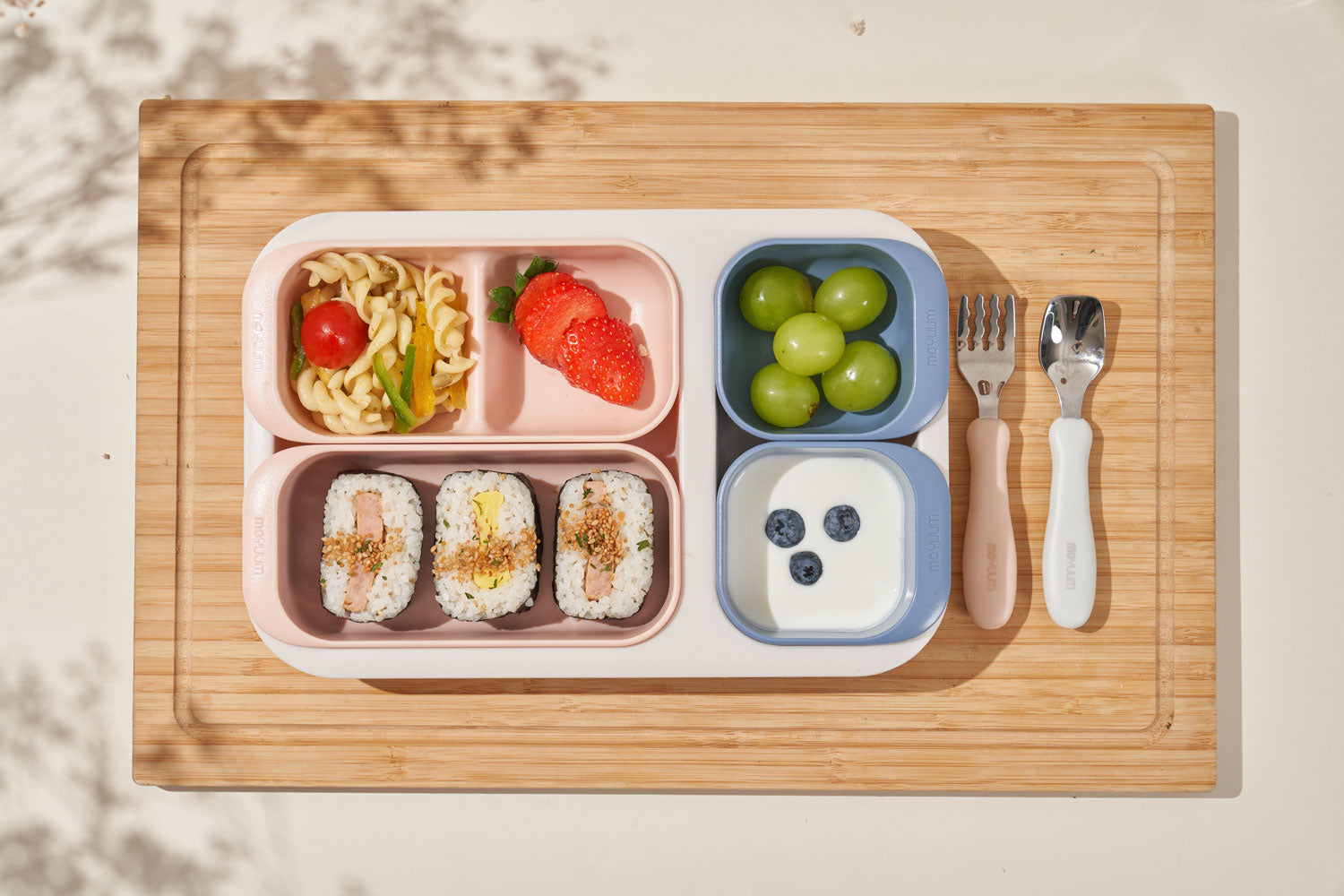 Moyuum Multi Divider Baby Food Plate Tray (3 Colors)