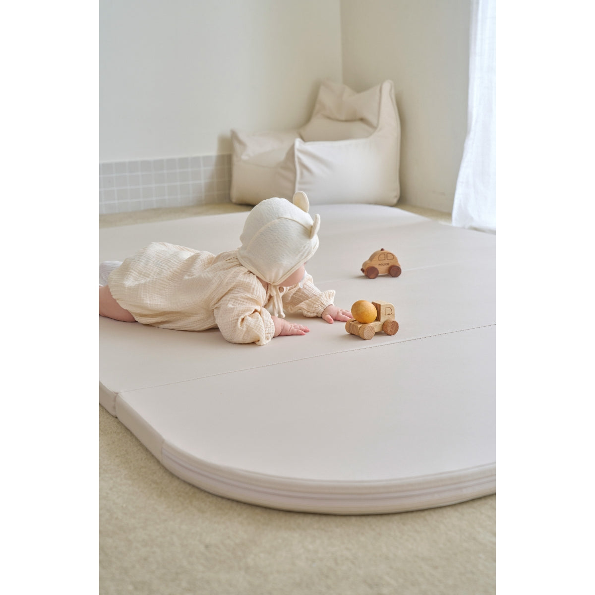 IFAM RUUN Round Folder Mat Reversible Playmat (211 x 139.5cm)