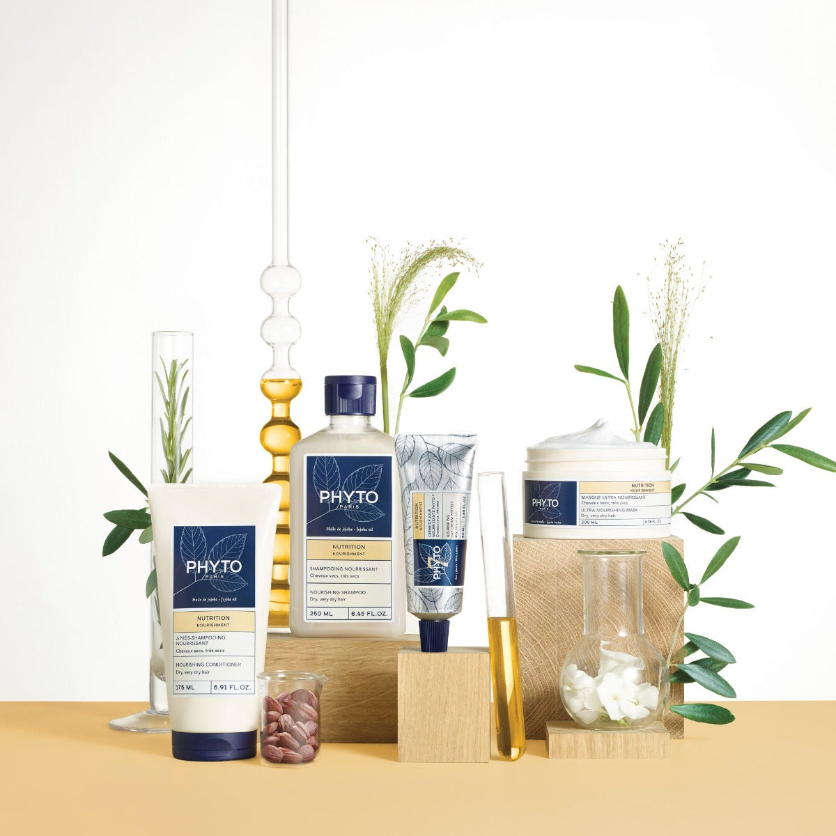 Phyto Nutrition Nourishment Shampoo, 750ml Refill (Exp 10/27)