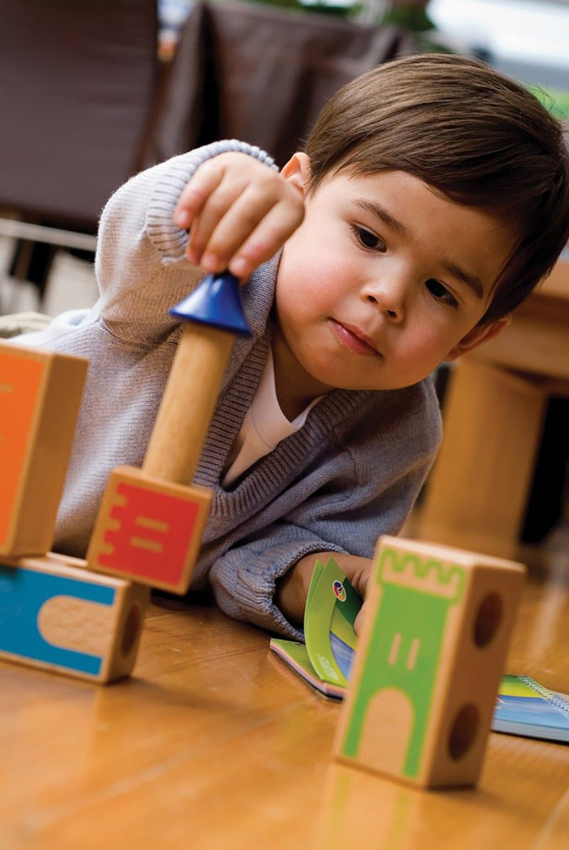 SmartGames Castle Logix Building Puzzle Game