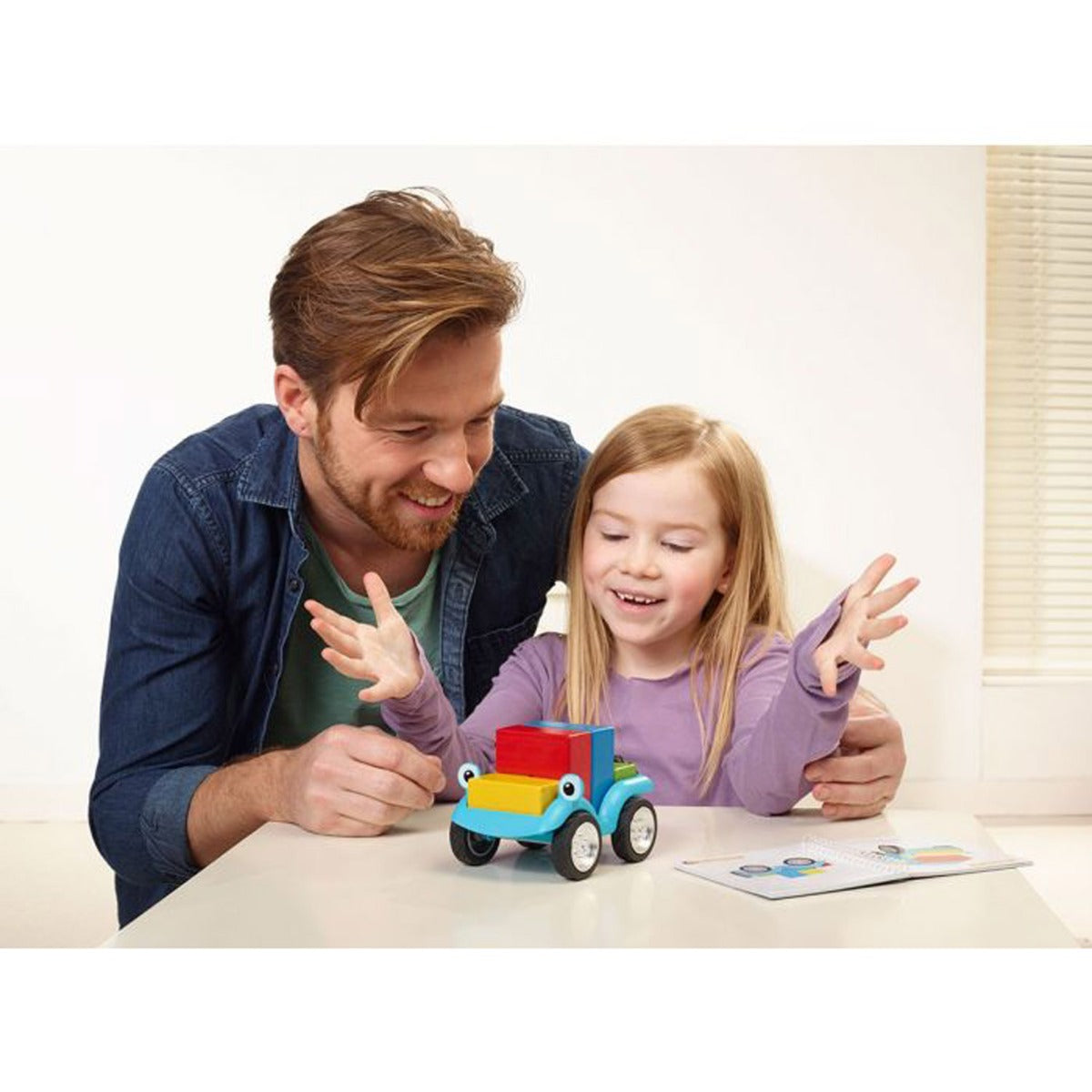 SmartGames Smart Car 5x5