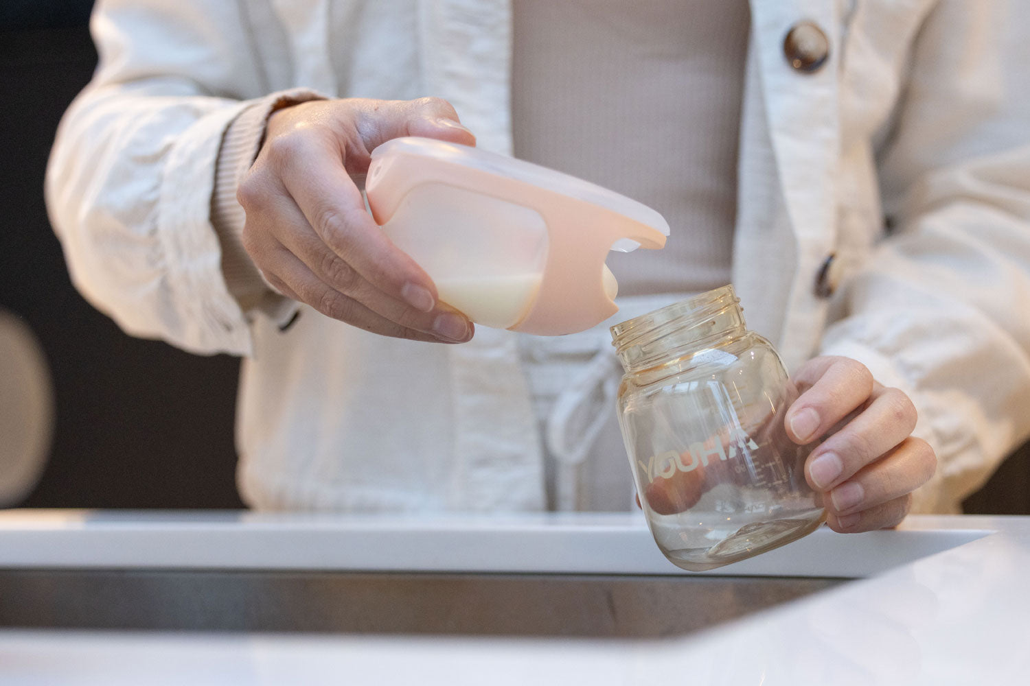 Youha Pod Wearable Silicone Breast Milk Collector / Manual Pump