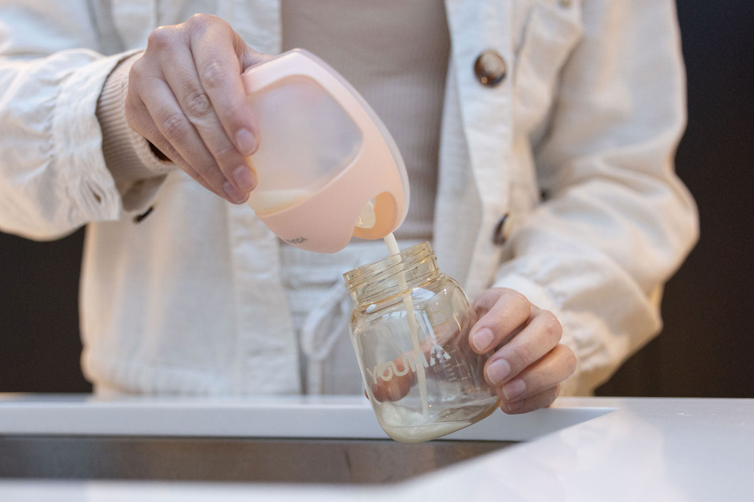 Youha Pod Wearable Silicone Breast Milk Collector / Manual Pump