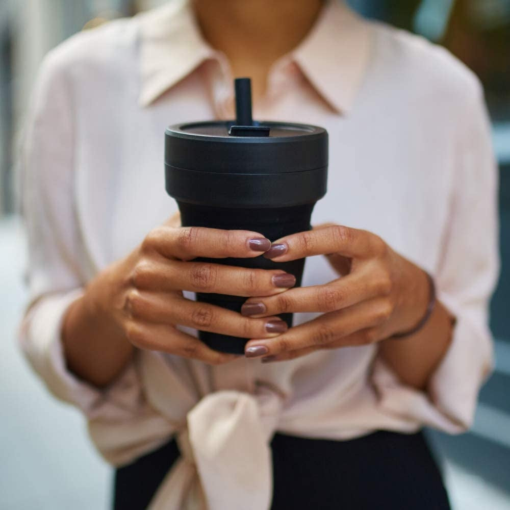 Stojo Silicone Collapsible Cup (24oz - Venti Size) (2 Colours) - Pupsik Singapore