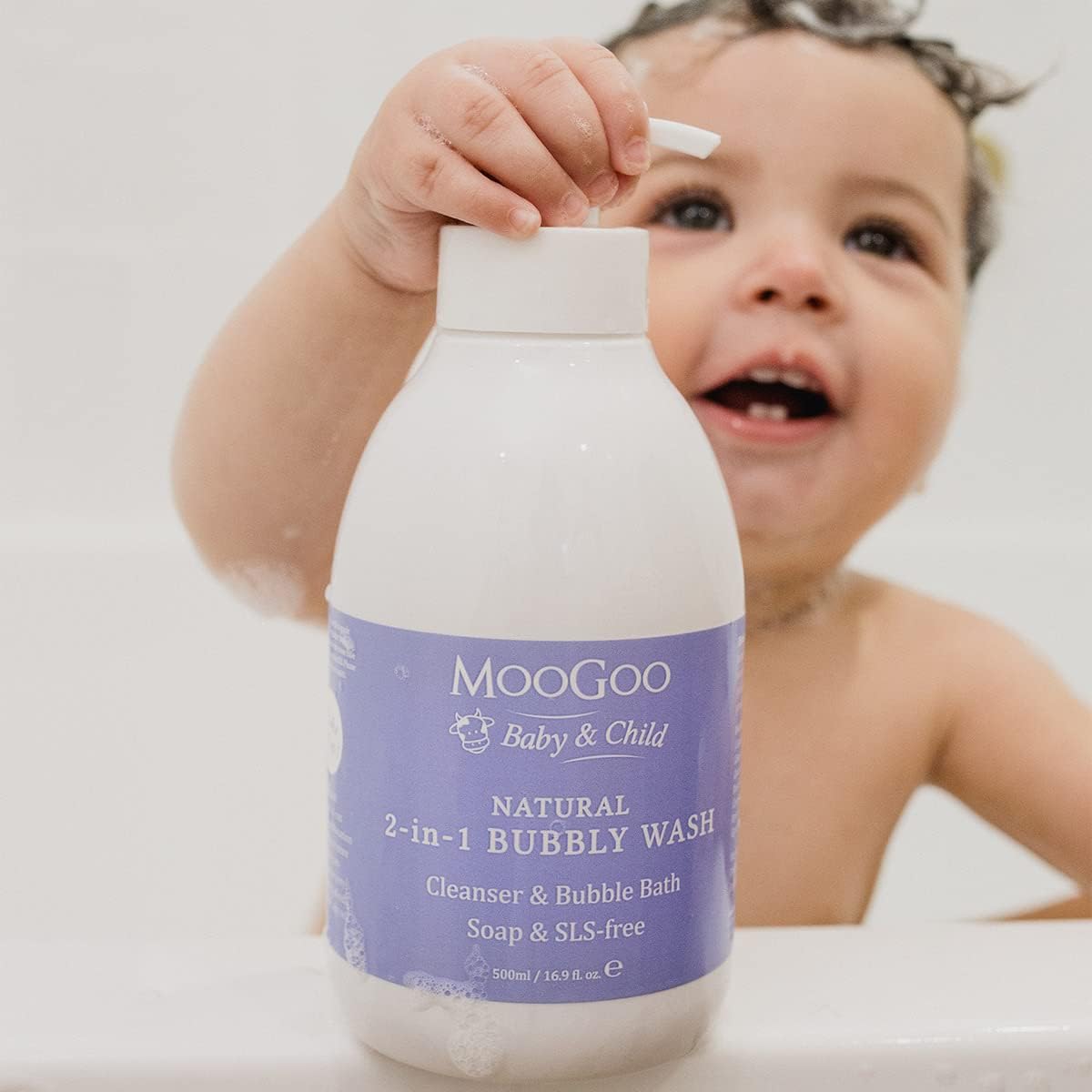MooGoo Baby 2-in-1 Bubbly Wash, 1L (Exp 04/26)