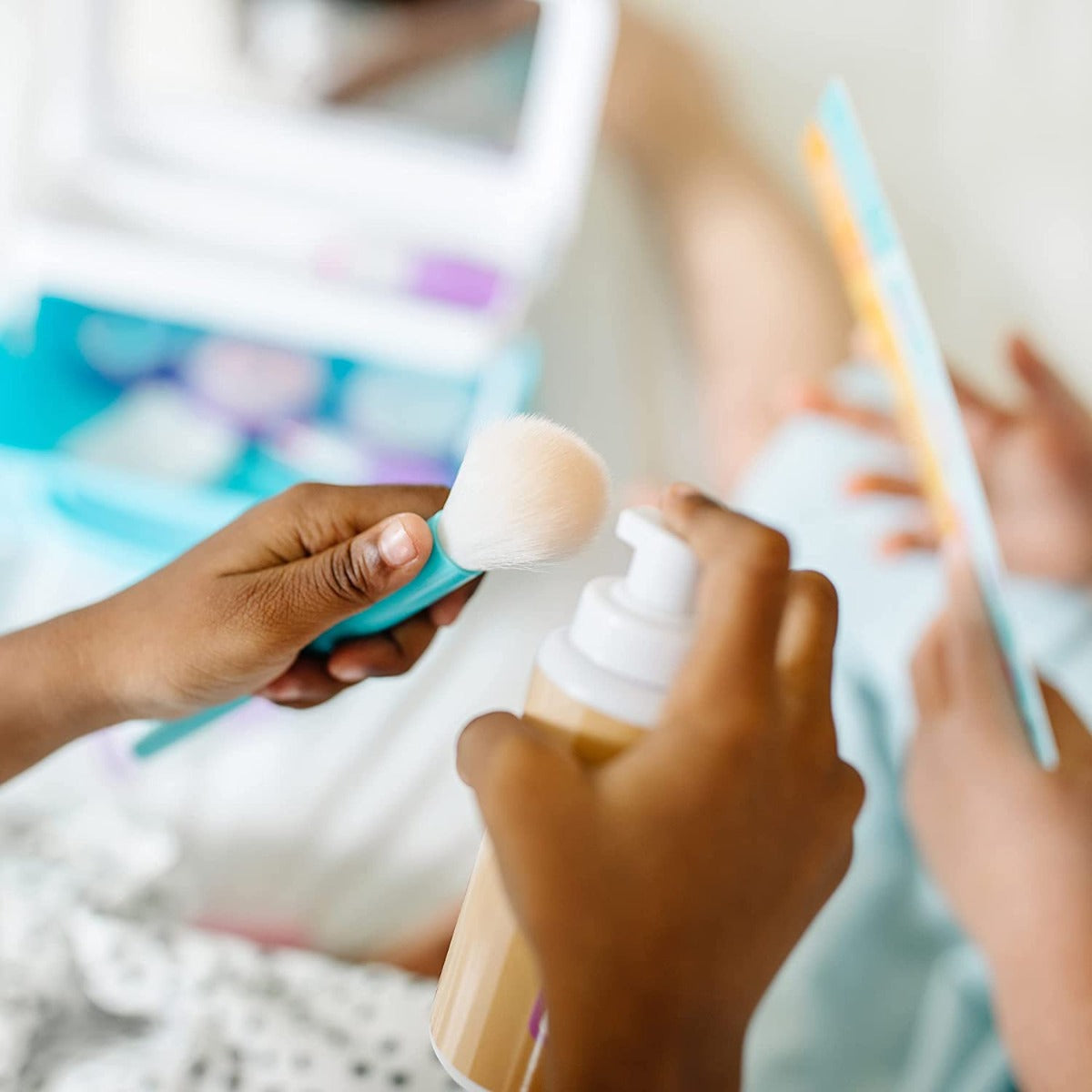 Melissa & Doug Love Your Look Makeup Kit Play Set