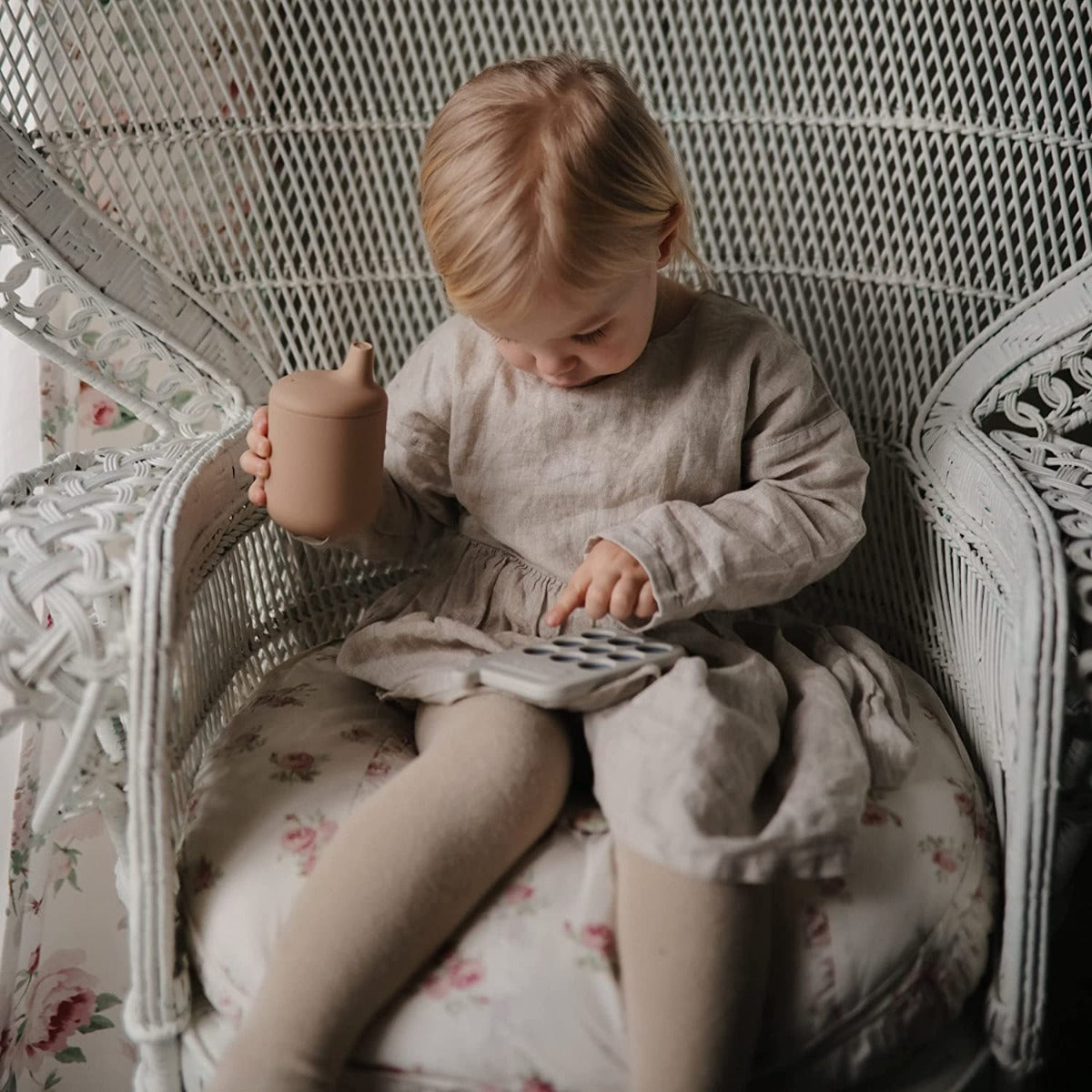 Mushie Baby Silicone Sippy Cup, 175ml (8 Colors) - Pupsik Singapore