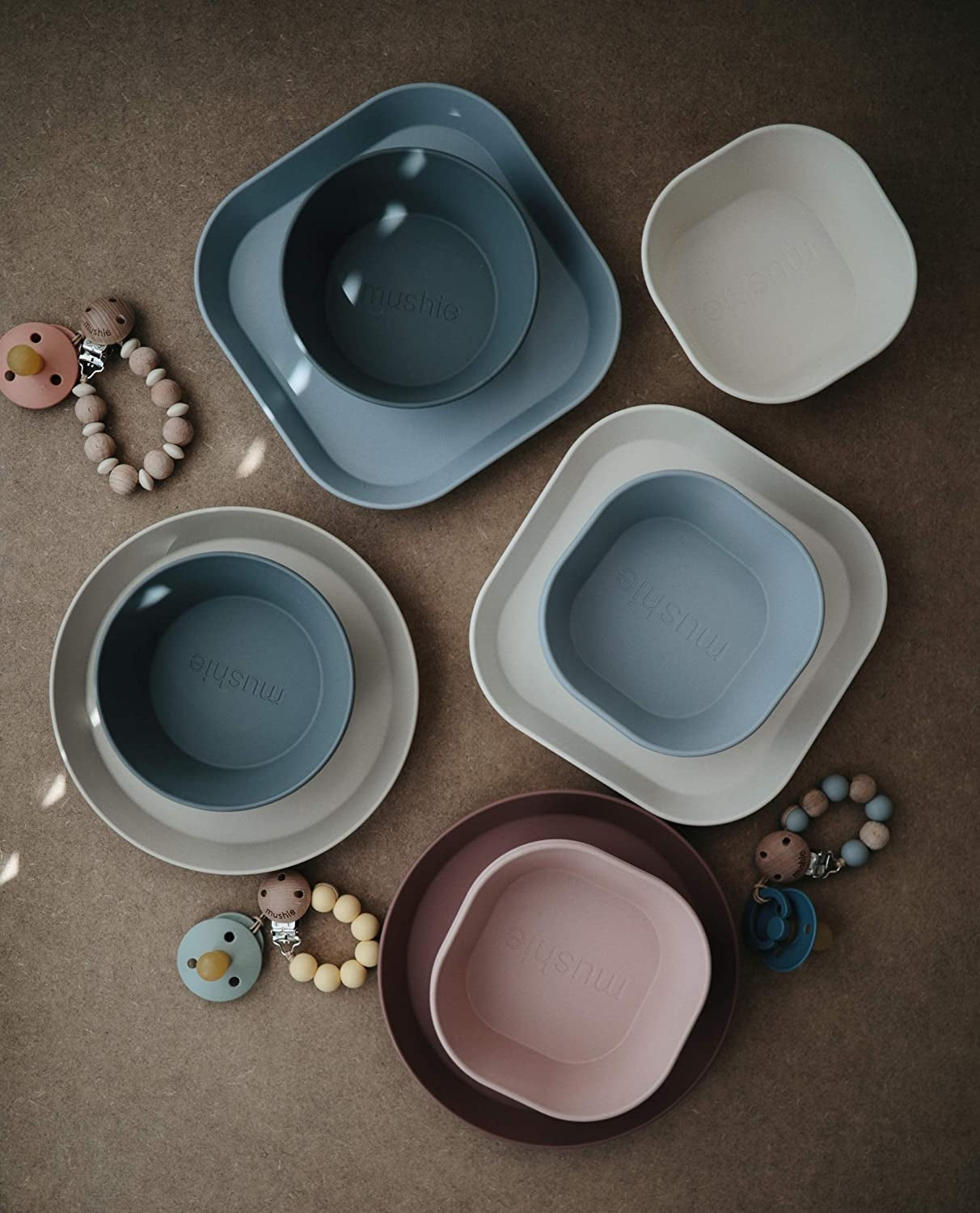 Mushie Square Dinner Plates (2pk) (4 Colours) - Pupsik Singapore