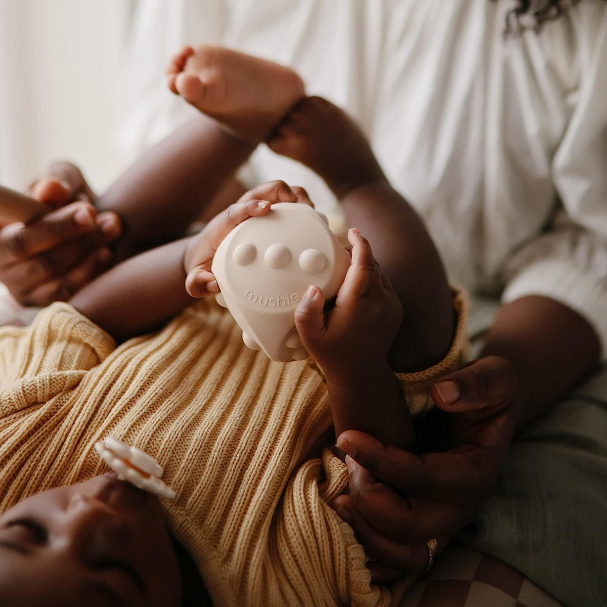 Mushie Dice Press Toy, 2pk (4 colors) - Pupsik Singapore