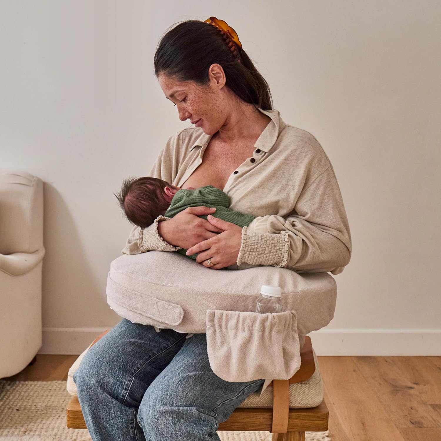 My Brest Friend Deluxe Nursing Pillow (6 Designs)