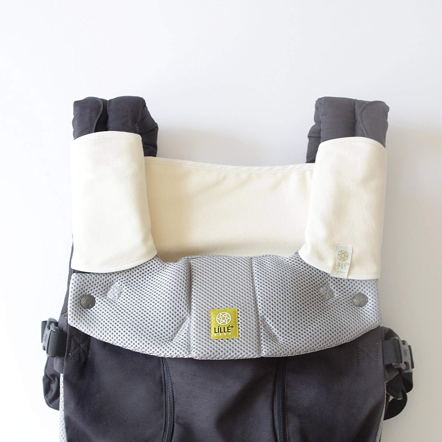 Lillebaby Universal Organic Chest and Teething Pad Set