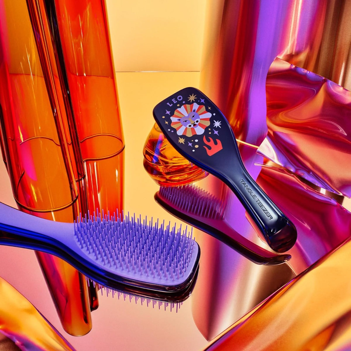 Tangle Teezer The Ultimate Detangler Regular Hairbrush, Straight & Curly (29 Colours) - Pupsik Singapore