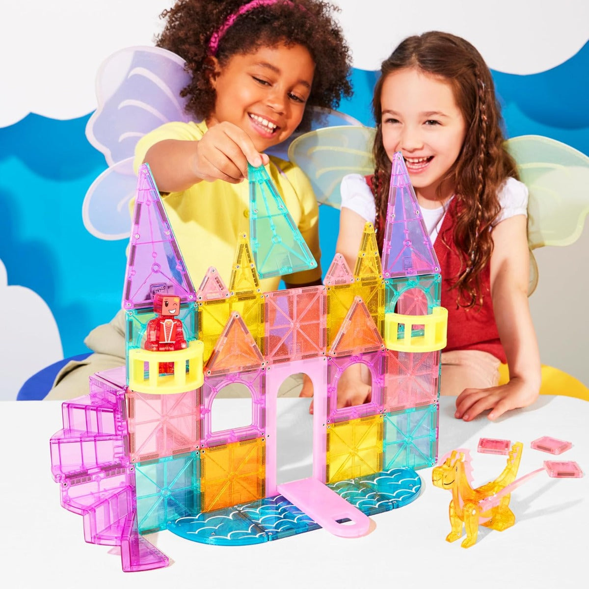 Magna-Tiles Castle DLX 48-Piece Set + microMAGs