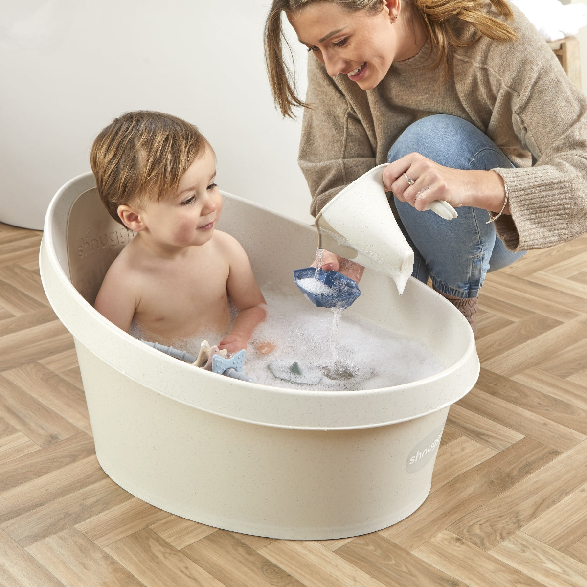 Shnuggle Toddler Bath Tub with Plug & Foam Backrest (2 Colors)