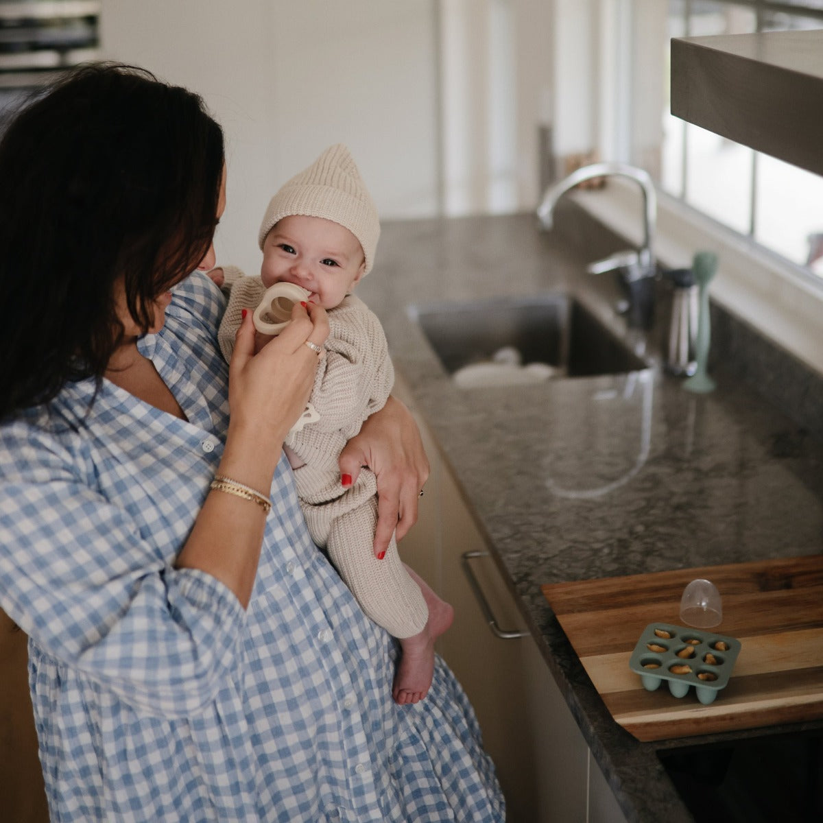 Mushie Fresh Food Freezer Tray, 9 x 0.5oz (3 Colors)