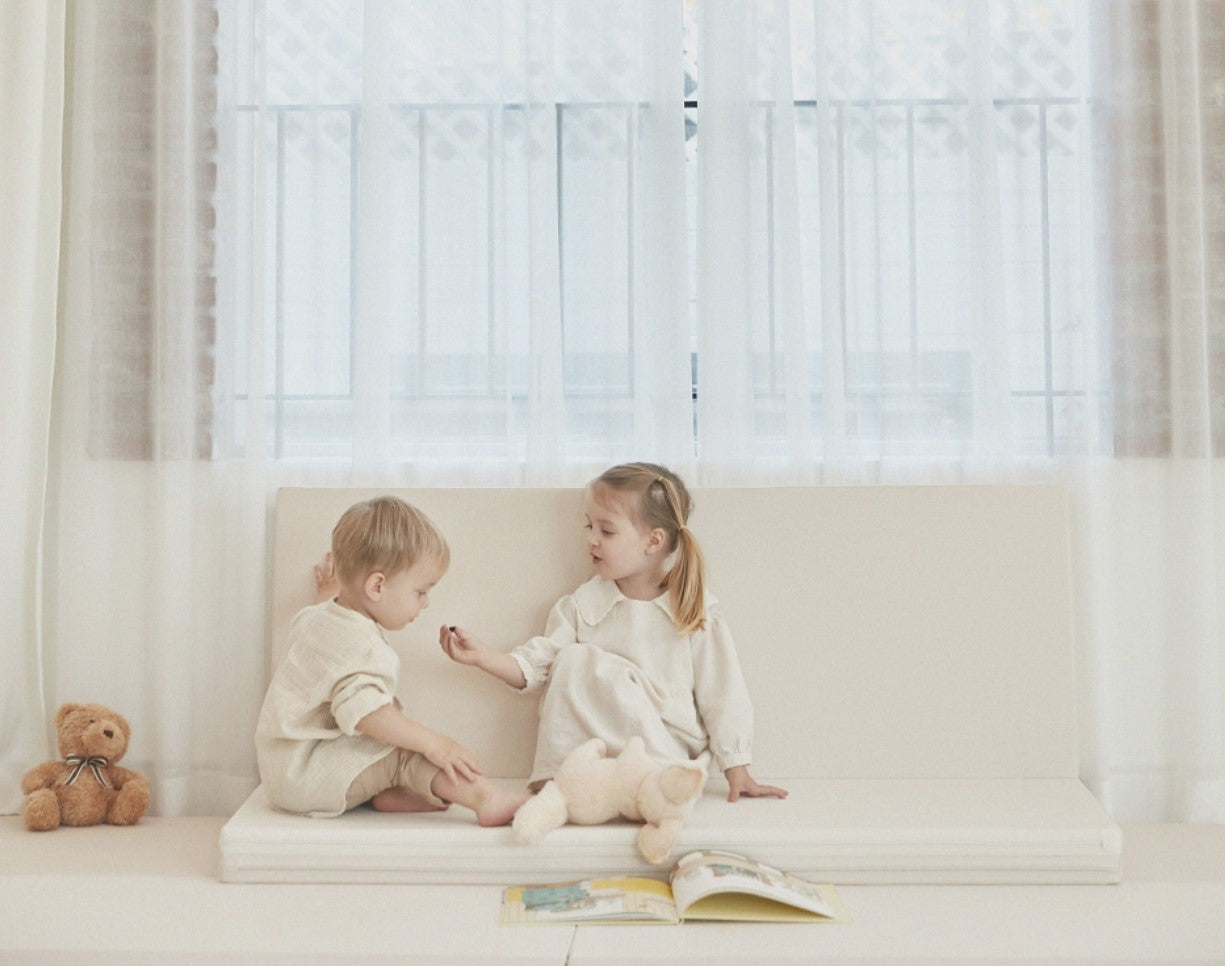 Caraz Secret Ultra Folding Playmat, 160 x 200cm (4 Colors) - Pupsik Singapore