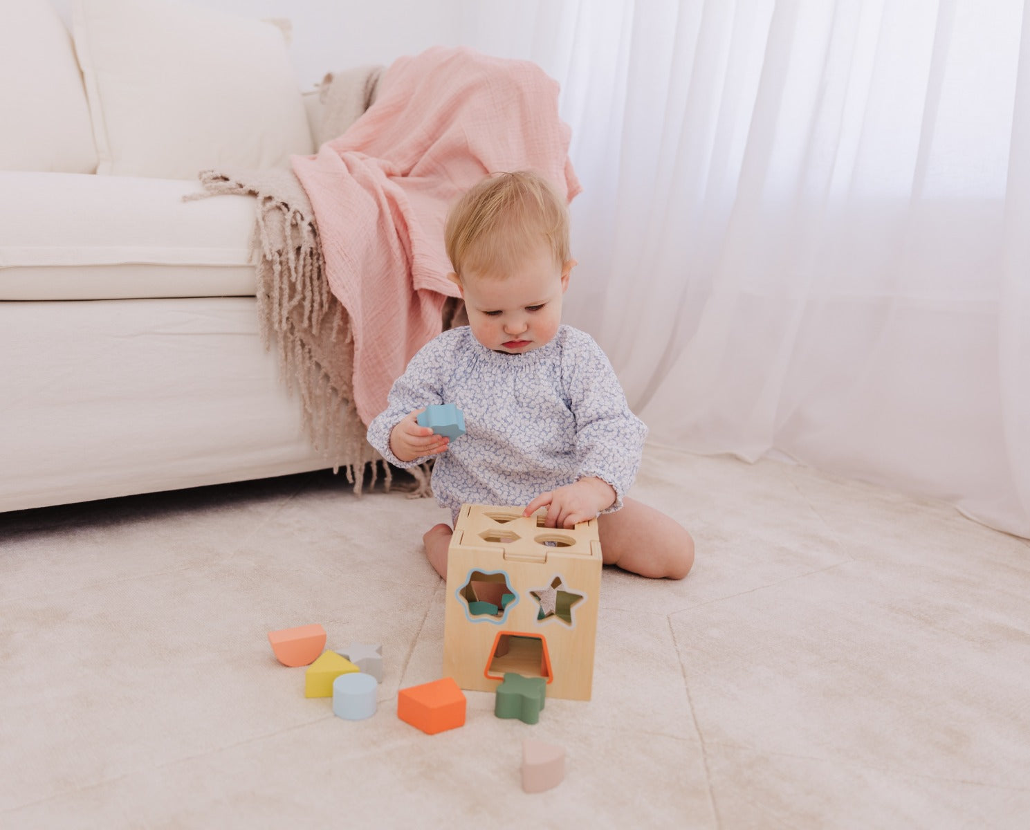 Bubble Wooden Shape Sorting Cube