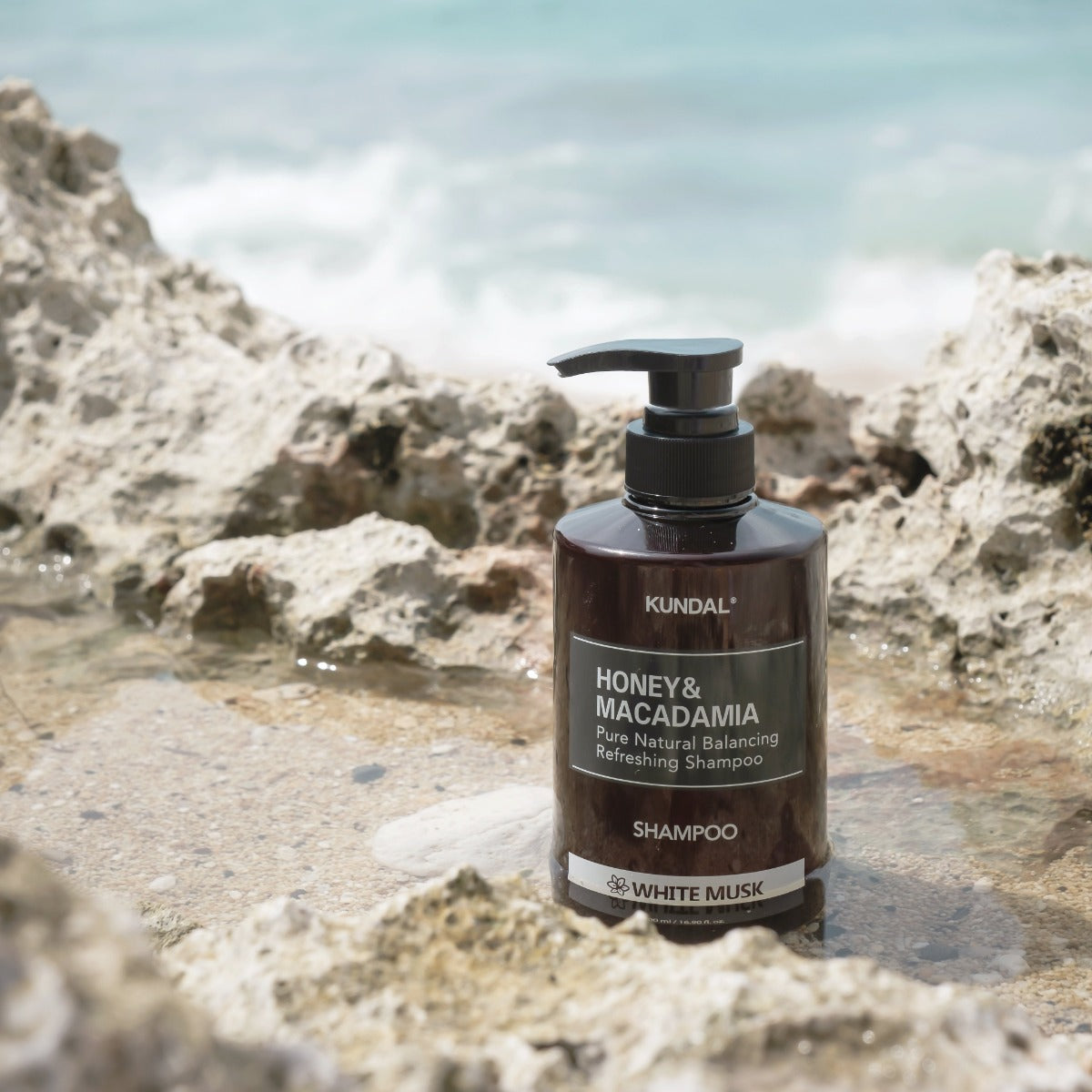 Kundal Honey & Macadamia Nature Shampoo, 500ml - Blackberry Bay (Exp 05/27)