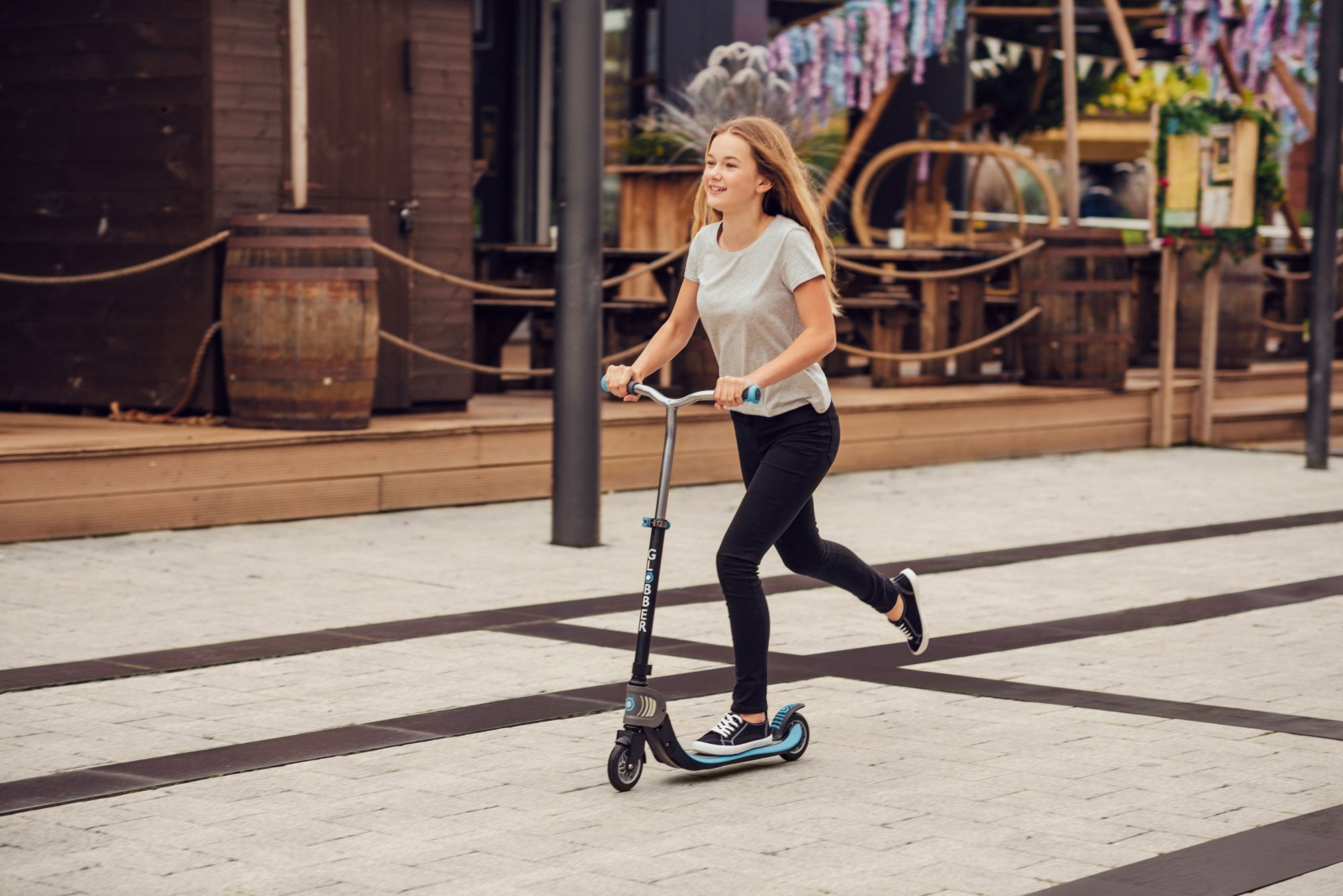 Globber Flow Foldable 125 Scooter - 3 Colors