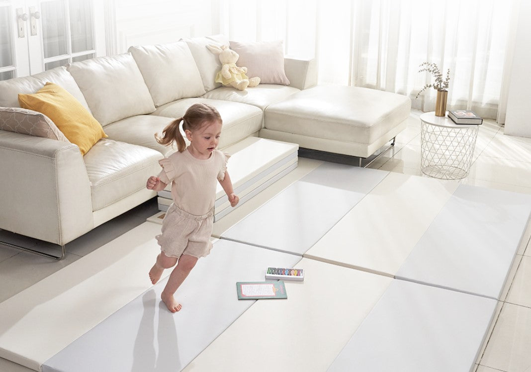 Caraz Secret Ultra Folding Playmat, 160 x 200cm (4 Colors)