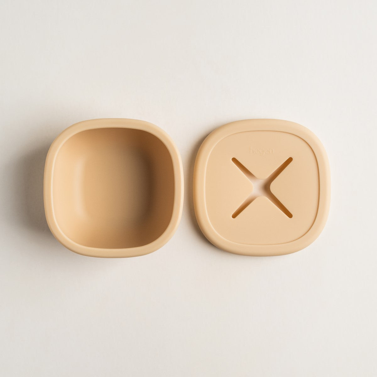 Hegen Suction Bowl Silicone with Snack Lid Taupe