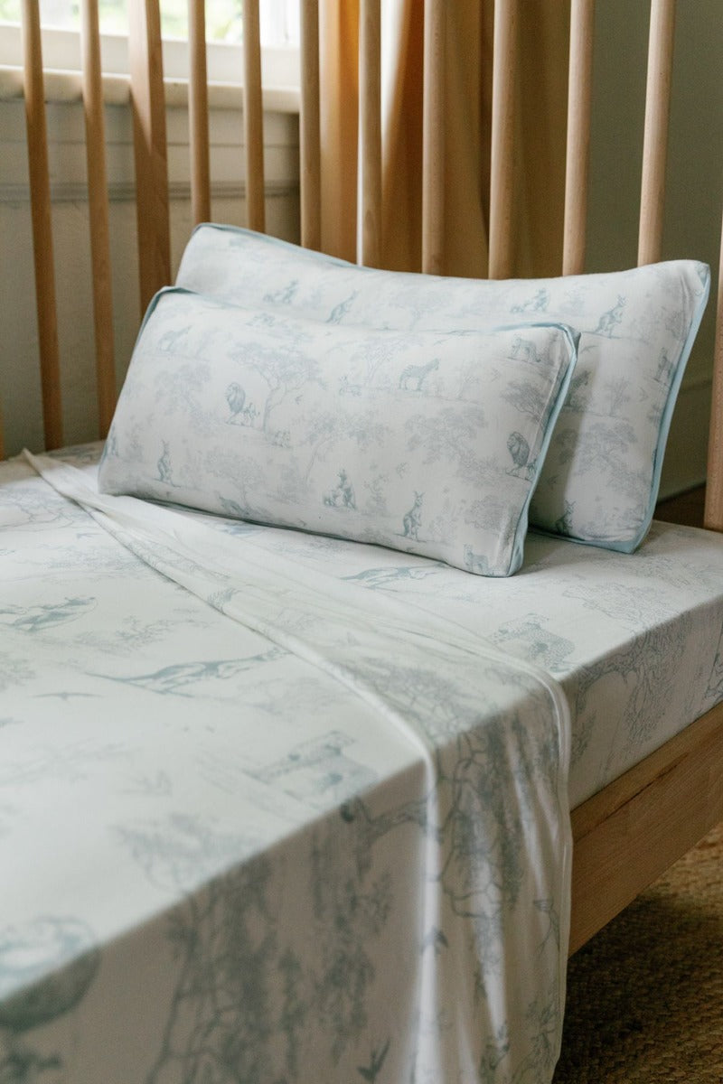 House of Holly Luxe Bamboo Blanket +  Free pillowcase for M size pillows (17 Designs)