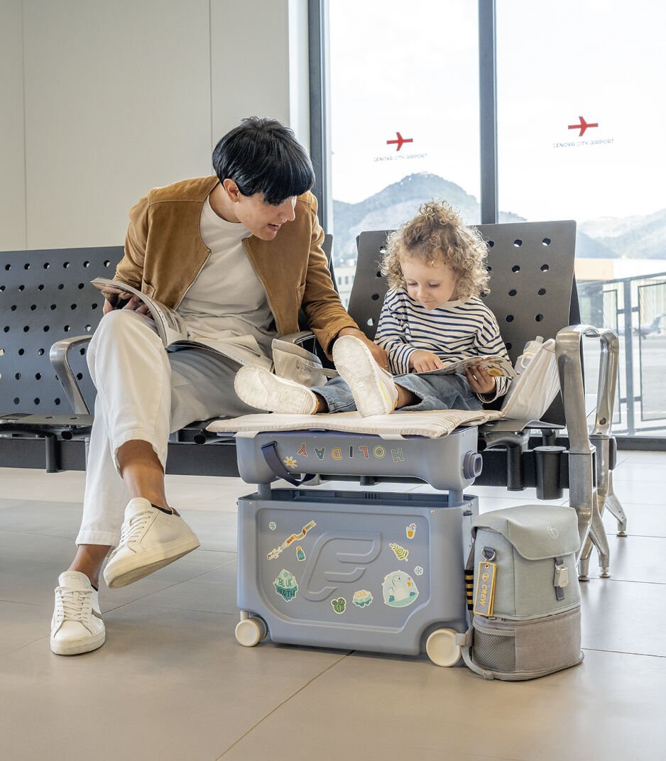 Stokke Jetkids Bed Box Airplane Ride/Carry/Sleep-On Suitcase V4 (5 Colours) - Pupsik Singapore