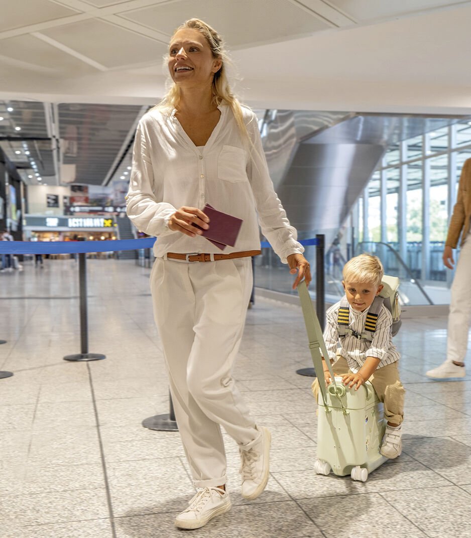 Stokke Jetkids Bed Box Airplane Ride/Carry/Sleep-On Suitcase V4 (5 Colours) - Pupsik Singapore