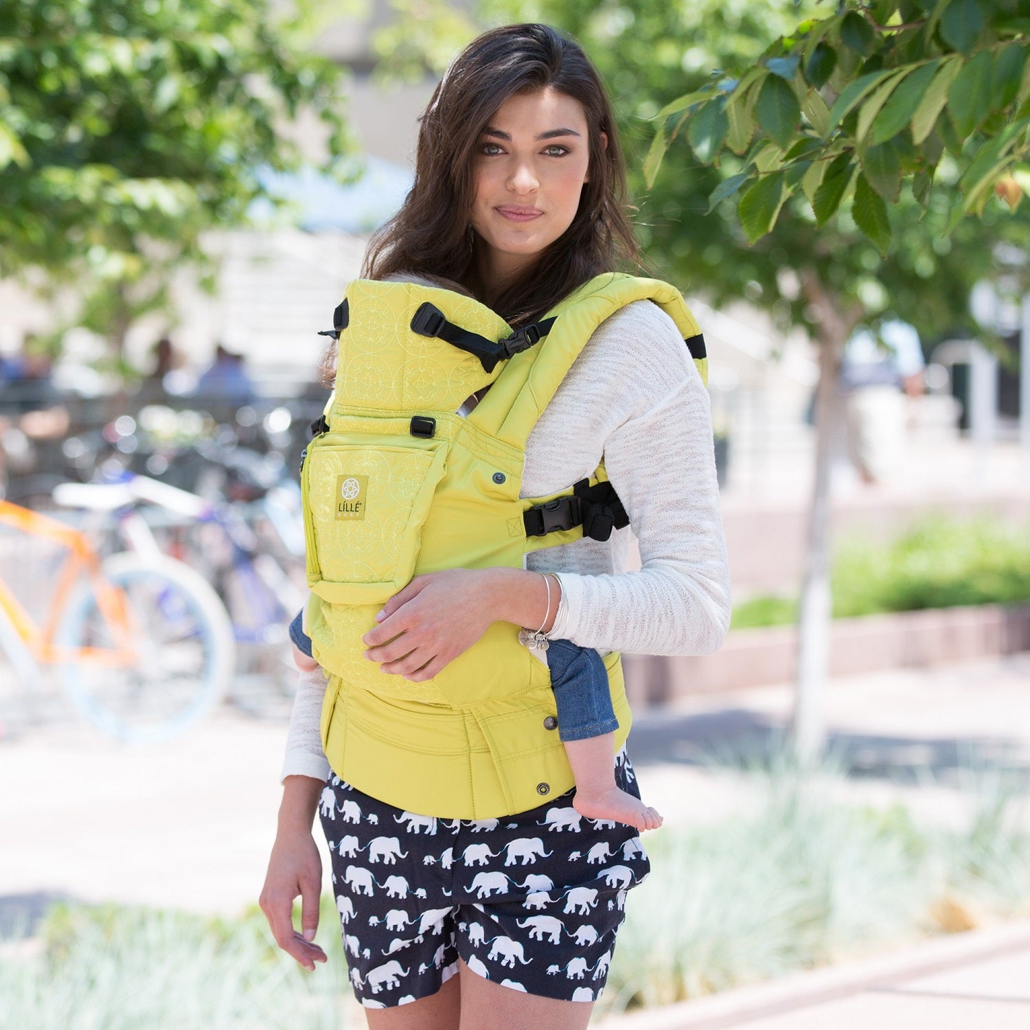 Lillebaby Baby Carrier (Complete Embossed) (5 Designs) - Pupsik Singapore