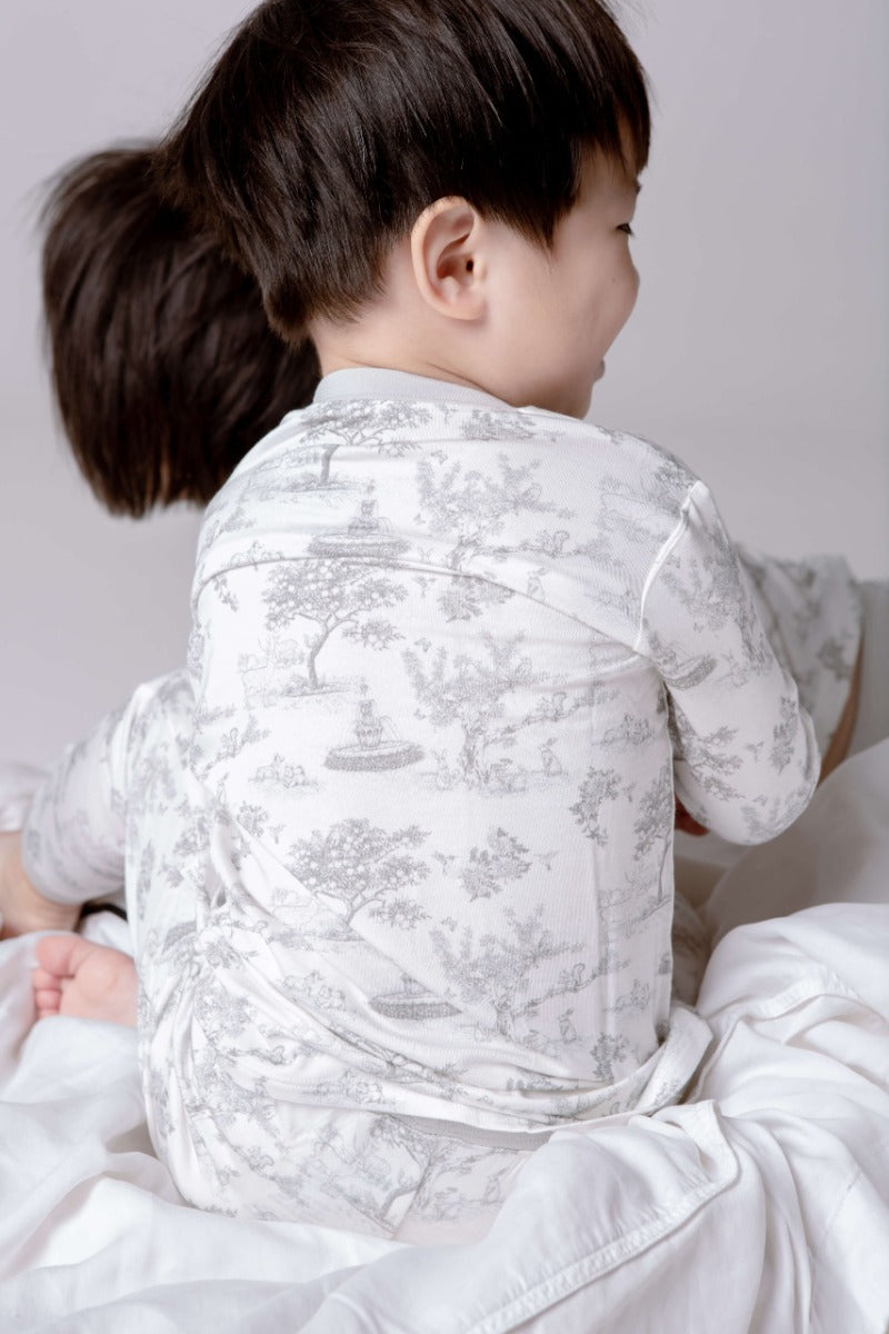 House of Holly Long Sleeve Tshirt & Pants Pyjamas Set - Garden Toile Silver (4 Sizes)