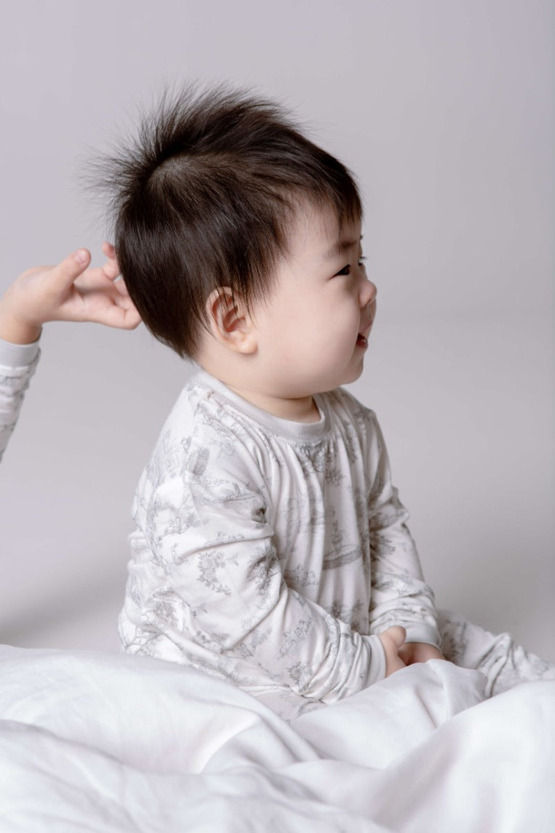 House of Holly Long Sleeve Tshirt & Pants Pyjamas Set - Garden Toile Silver (4 Sizes)