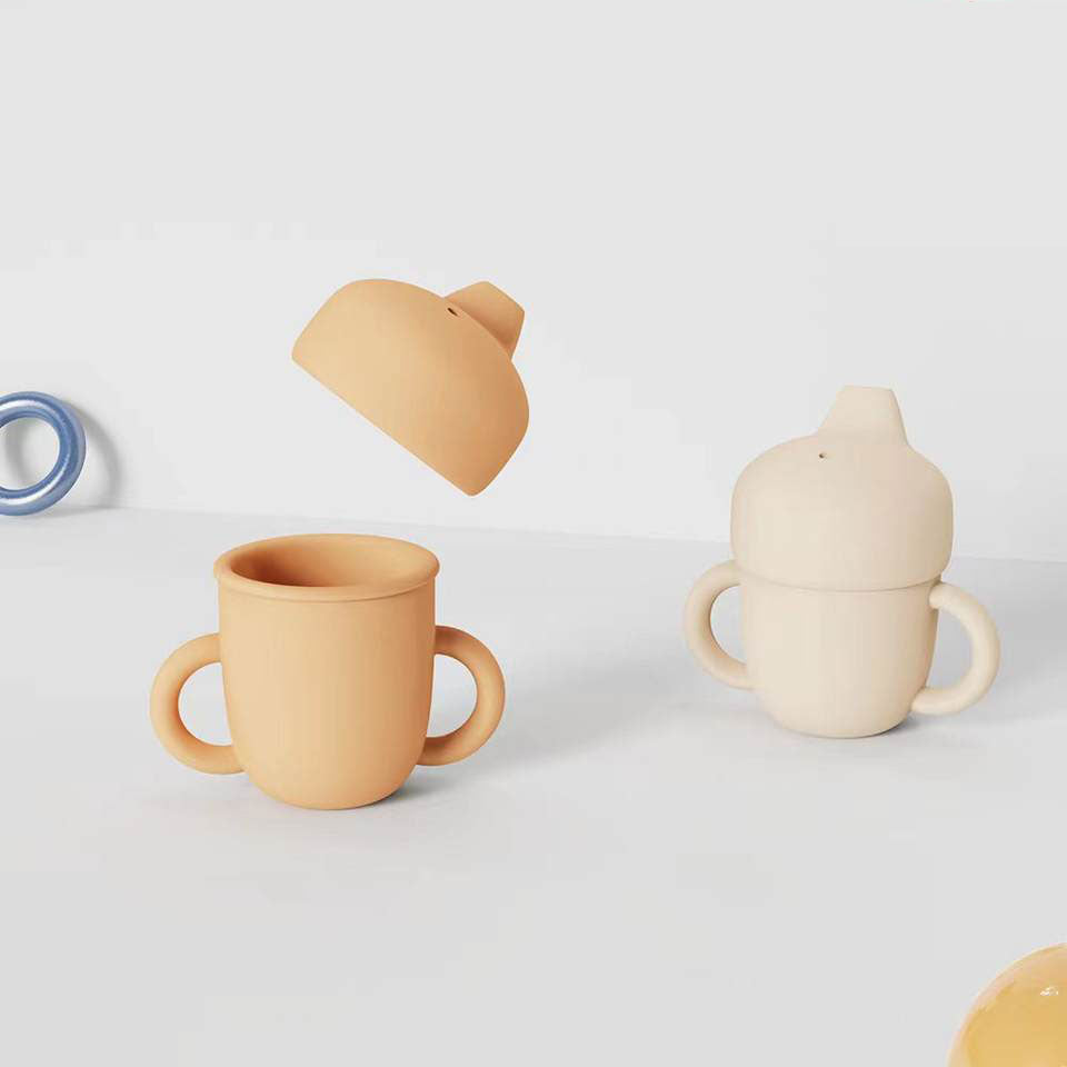 Biomom Double-Handled Acorn Silicone Sippy Cup, 180ml (2 Colors)