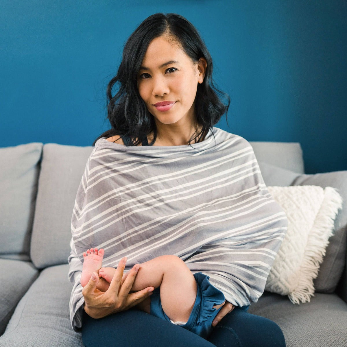 Bebe Au Lait 5 in 1 Nursing Cover (3 Designs) - Pupsik Singapore