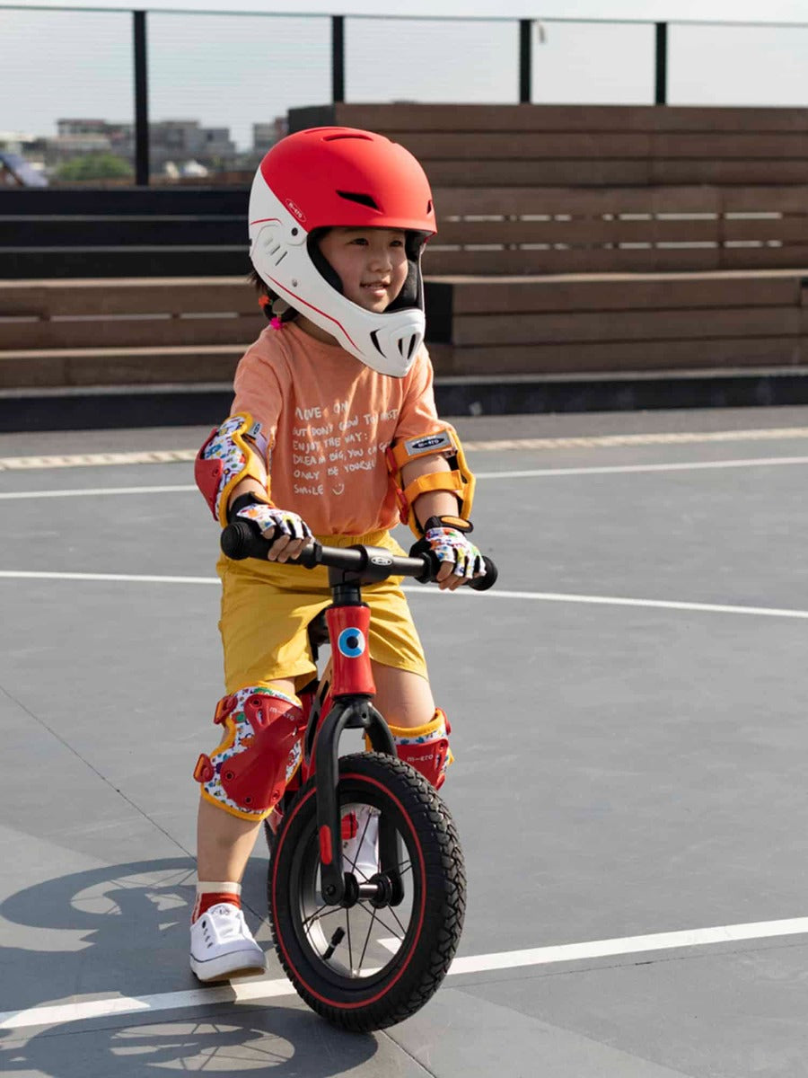 Micro Racing Helmet - White/Red (50-54cm)