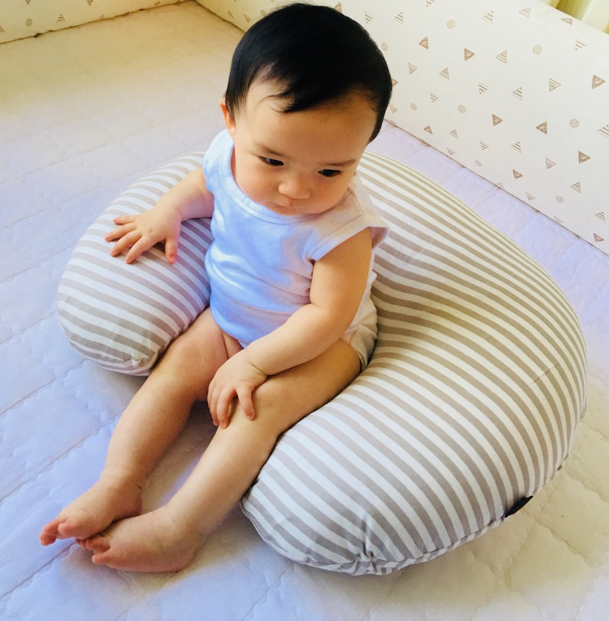Dream Nursing Pillow - Grey
