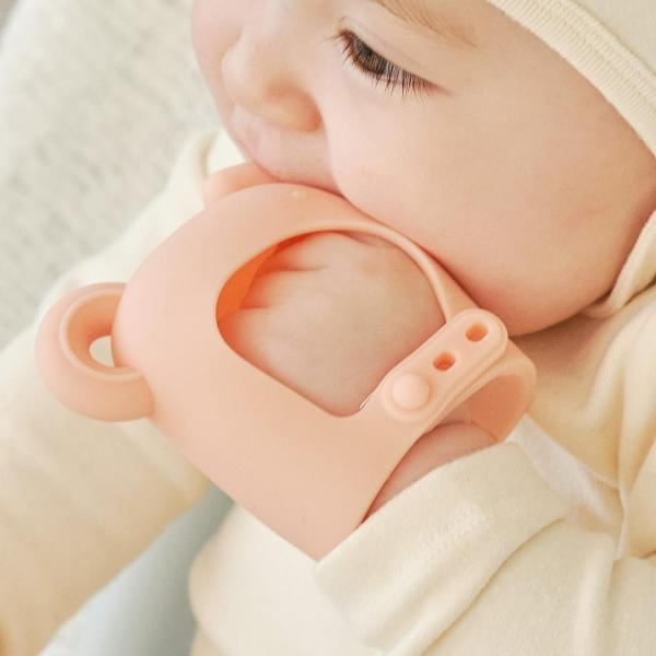 Moyuum Elephant Wrist Teether with Case (2 Colors)