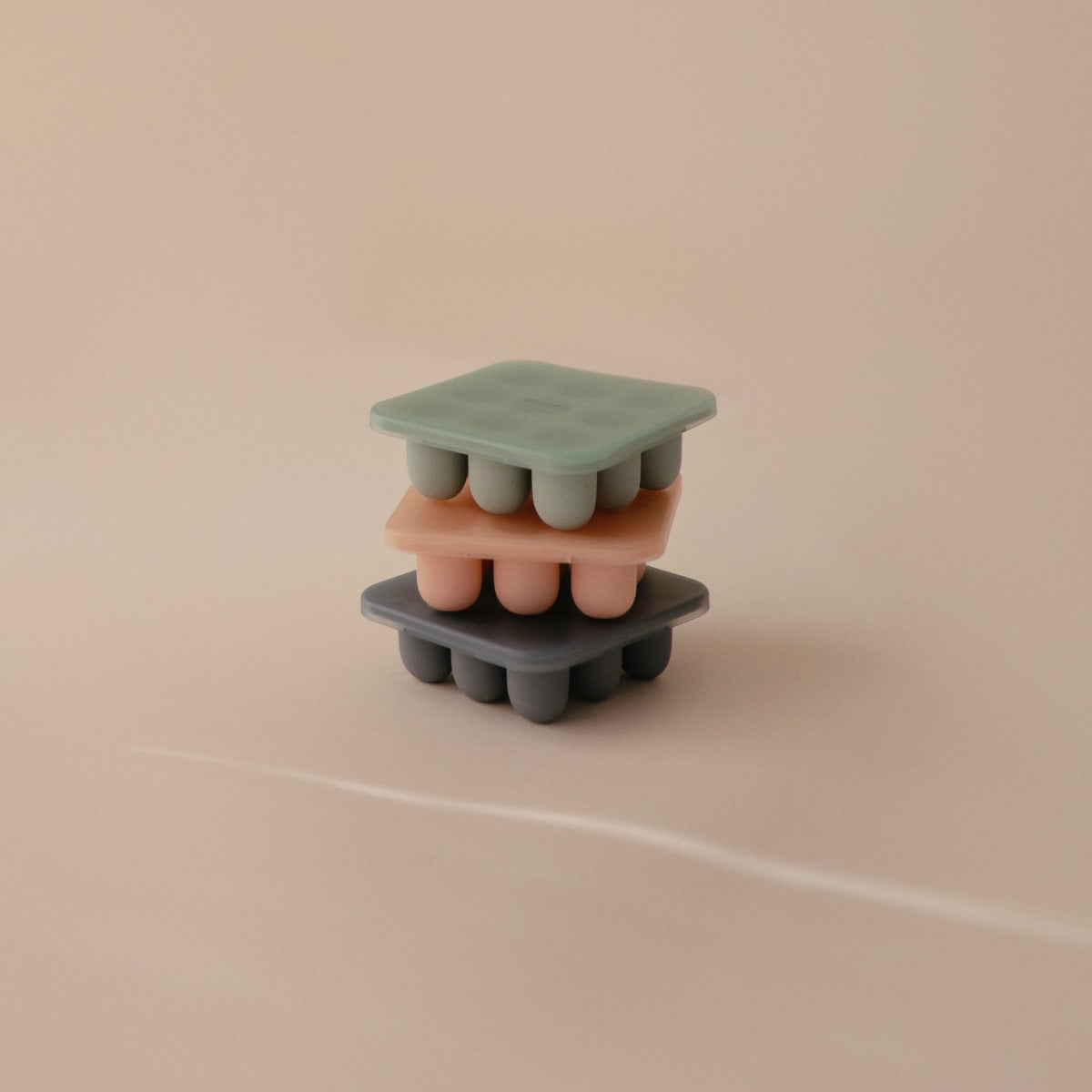 Mushie Fresh Food Freezer Tray, 9 x 0.5oz (3 Colors)