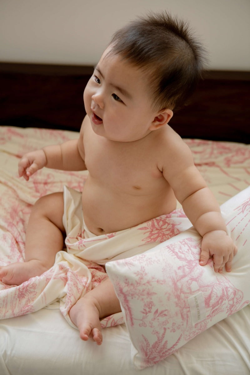 House of Holly Luxe Bamboo Blanket +  Free pillowcase for M size pillows (12 Designs) - Pupsik Singapore