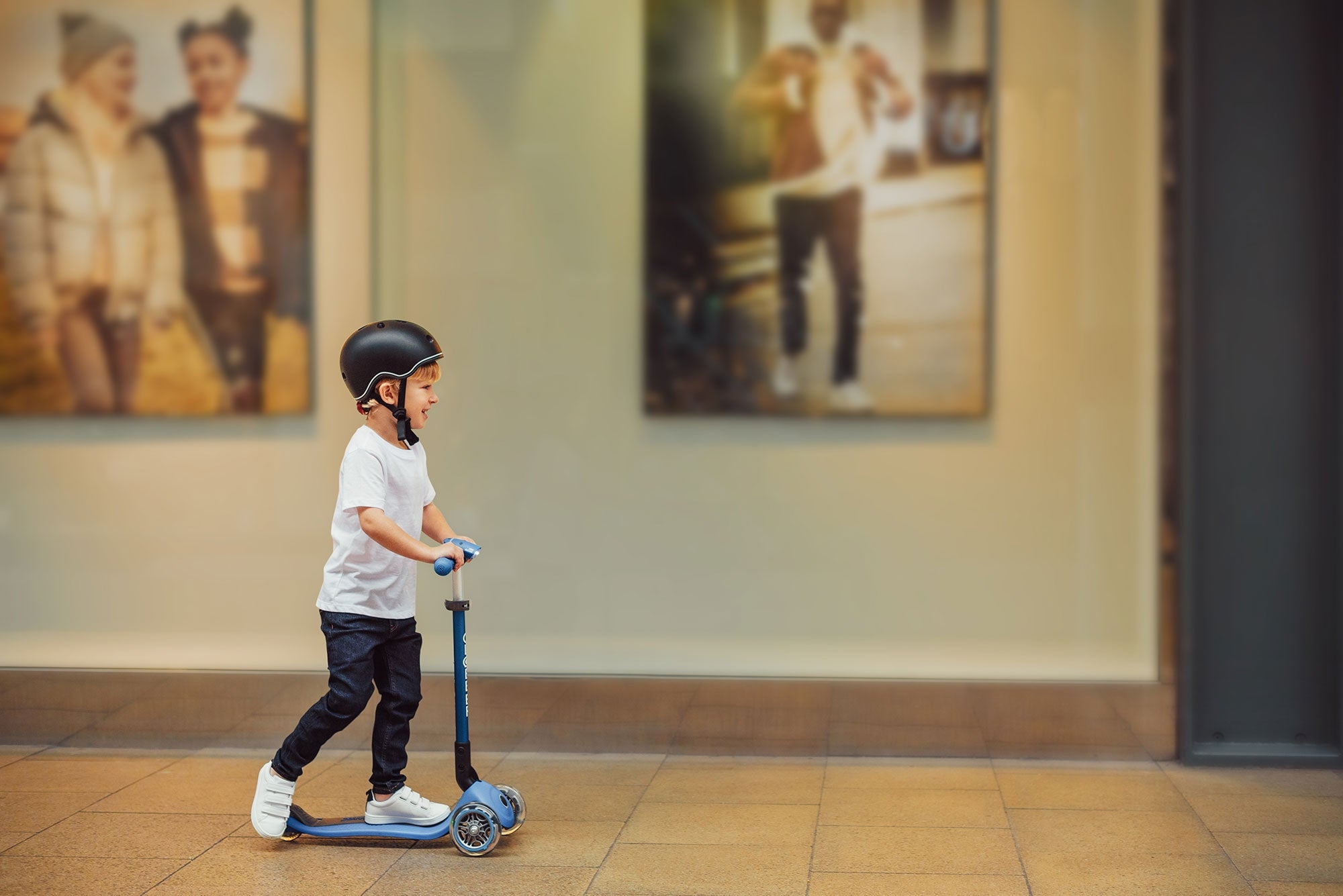 Globber Primo Height-Adjustable Foldable 3 Wheel Scooter (LED Wheels) (8 Colours) - Pupsik Singapore