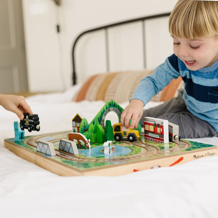 Melissa & Doug Take-Along Railroad Wooden Play Set