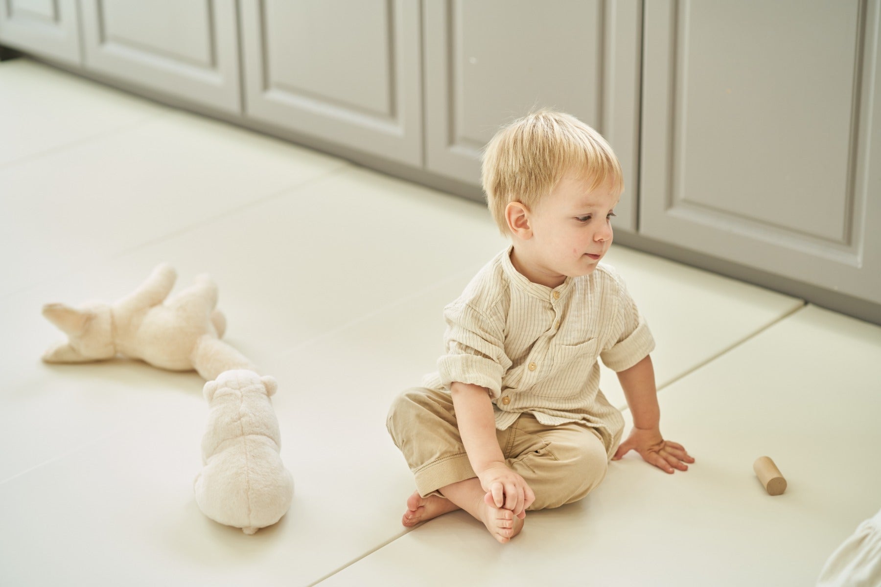 Caraz Secret Ultra Folding Playmat, 160 x 200cm (4 Colors) - Pupsik Singapore