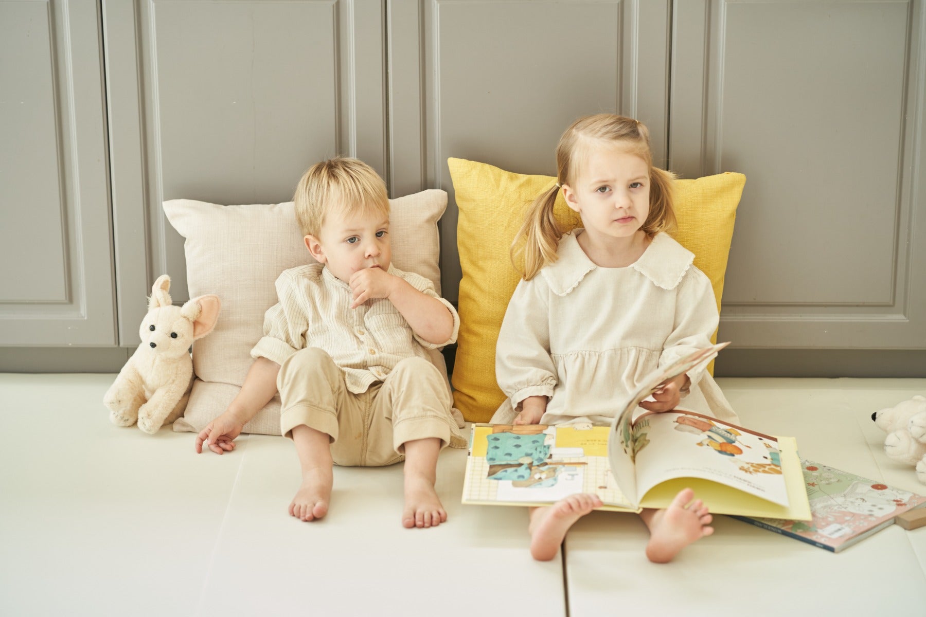 Caraz Secret Ultra Folding Playmat, 160 x 200cm (4 Colors)