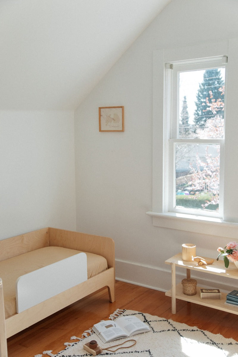 Soft Spot Fitted Sheets, Size M (7 Colours) - Pupsik Singapore